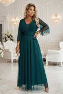 654-1 Długa połyskująca sukienka plus size z dekoltem i transparentnym rękawkiem - zieleń butelkowa Numoco basic