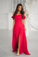 Elegancka Czerwona Sukienka Z Drapowaniem, Rozcięciem I Błyszczącą Tkaniną 330-02 - czerwony