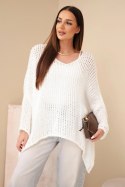 Sweter damski ażurowy oversize z dekoltem V i dłuższym tyłem ecru