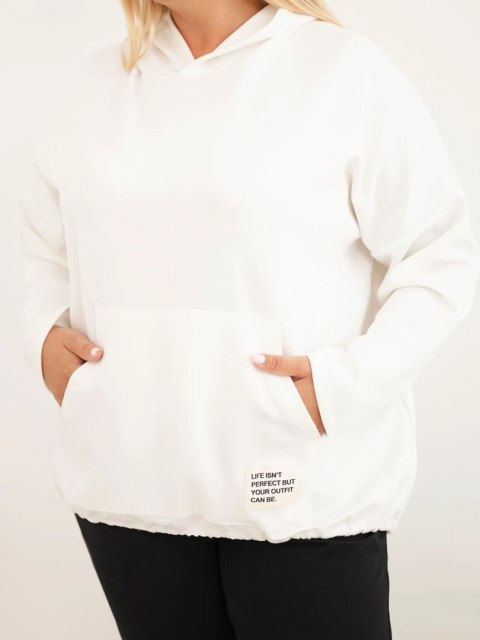 Bluza damska Plus Size wiskozowa z kapturem i kieszenią kangurką ecru