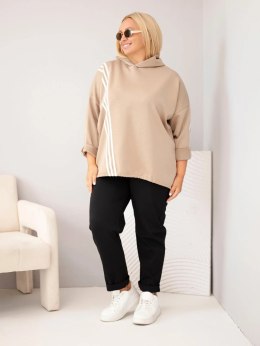 Bluza damska Plus Size wiskozowa z kapturem i ozdobnymi paskami camelowa