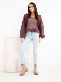 Sweter damski w 70% z kid moheru z dekoltem V o luźnym fasonie brązowy