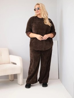 Komplet damski Plus Size z wiskozy sztruksowy z szerokimi spodniami i bluzą brązowy