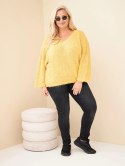 Sweter damski Plus Size z dekoltem V i szerokim rękawem musztardowy