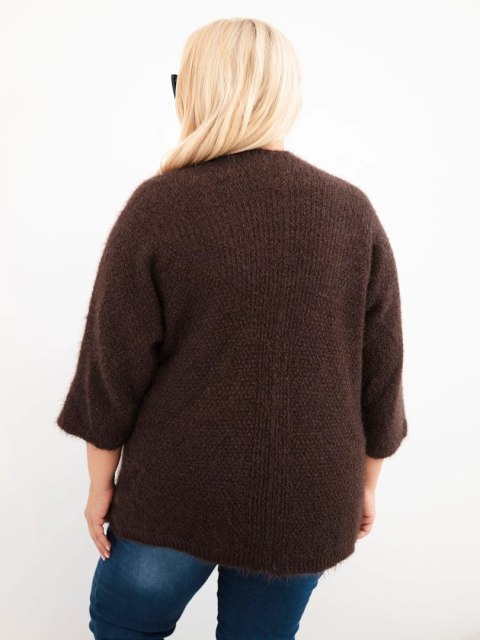 Sweter damski Plus Size z kieszeniami bez zapięcia brązowy