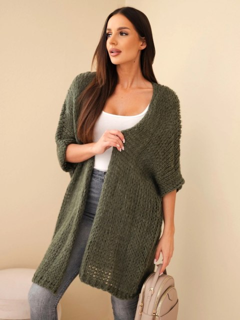 Sweter damski oversize o luźnym splocie bez zapięcia khaki