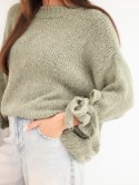 Sweter damski oversize z wiązaniami przy rękawach khaki