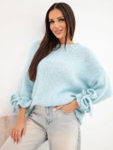 Sweter damski oversize z wiązaniami przy rękawach niebieski