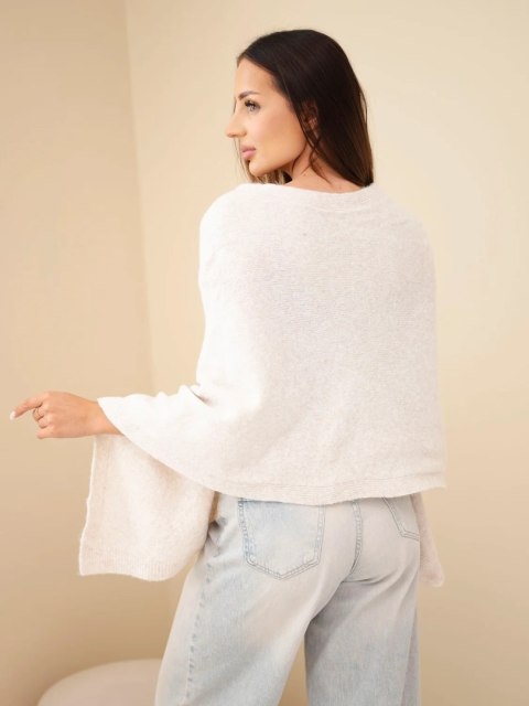 Sweter damski ponczo z baby alpaki z guzikami beżowy