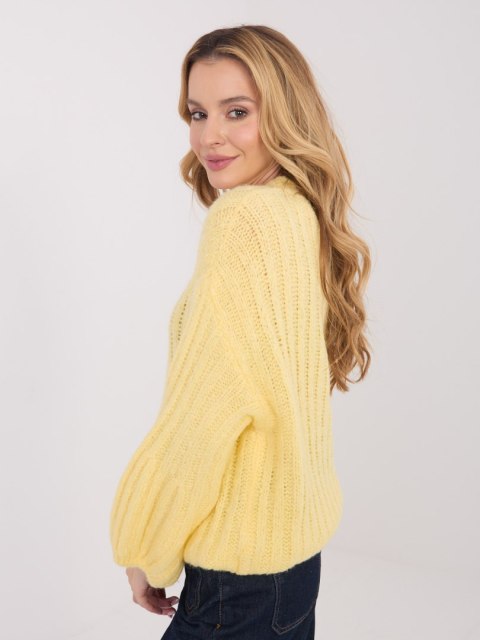 Sweter-MI-SW-1215.97-jasny żółty