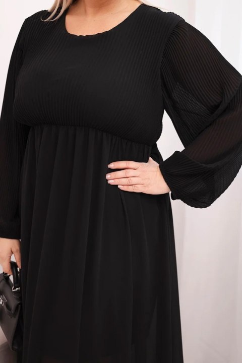 Sukienka plisowana damska Plus Size z wiskozy i z długim rękawem czarna