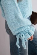 Sweter damski z dodatkiem moheru z grubym splotem i ozdobnymi rękawami niebieski