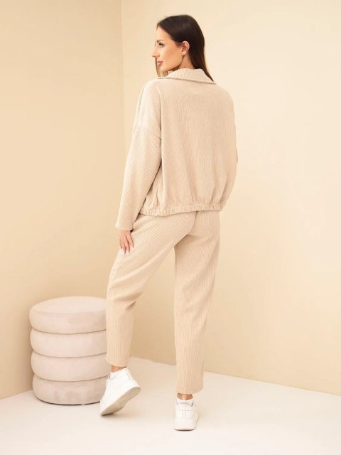Komplet damski z wiskozy sztruksowy z bluzą i spodniami z paskiem beżowy