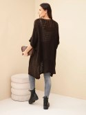 Sweter damski oversize o luźnym splocie bez zapięcia brązowy