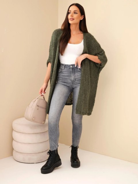 Sweter damski oversize o luźnym splocie bez zapięcia khaki