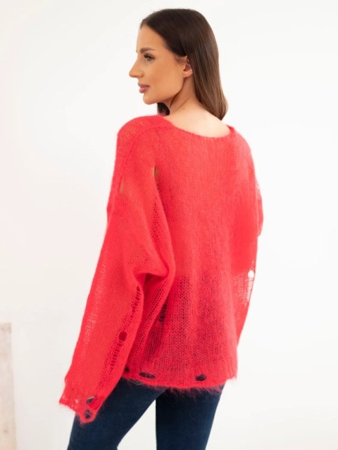 Sweter damski w 70% z kid moheru na guziki z efektem przetarć malinowy