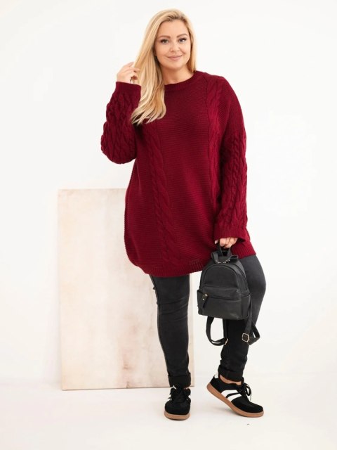 Sweter damski Plus Size z warkoczowym wzorem bordowy