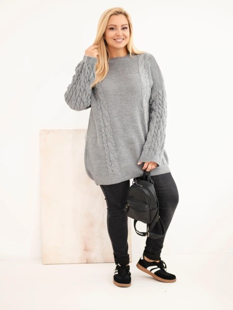 Sweter damski Plus Size z warkoczowym wzorem szary