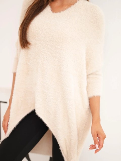 Sweter damski Plus Size z dekoltem V beżowy