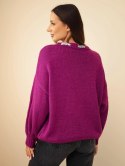 Sweter damski z ozdobnym detalem przy dekolcie ciemny fioletowy