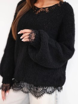Sweter damski luźny z dodatkiem wełny i koronkową bluzką czarny