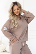 689-1 Komplet dresowy damski z bluzą oversize i spodniami z wiązaniem - cappuccino Numoco basic