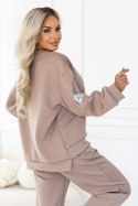 689-1 Komplet dresowy damski z bluzą oversize i spodniami z wiązaniem - cappuccino Numoco basic