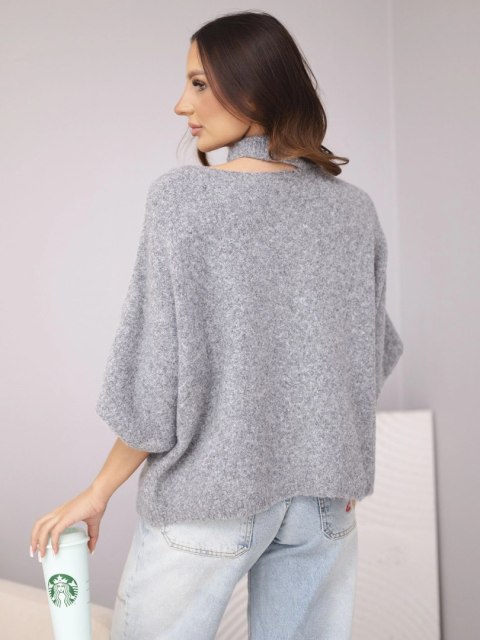 Sweter damski oversize z asymetrycznym dekoltem i półgolfem szary