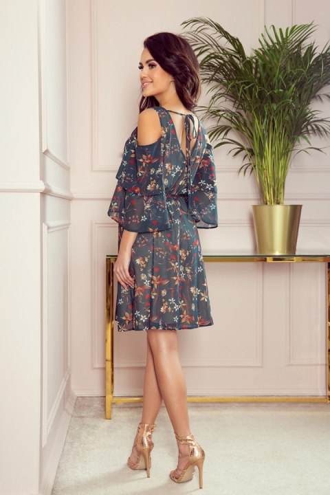 292-2 MARINA zwiewna sukienka z dekoltem - ZIELONA W KWIATY Numoco
