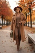 619-1 Wygodny i elegancki prążkowany kombinezon damski z dekoltem - mocha mousse Kocula