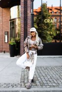 626-3 Stylowa ramoneska z miękkiej ekoskóry, z paskiem i asymetrycznym zamkiem - cappuccino Numoco basic