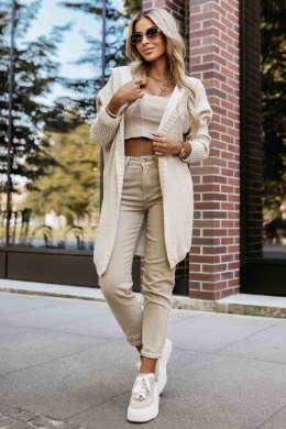 629-1 Wygodny kardigan oversize z kapturem i stylową naszywką - beżowy Numoco basic