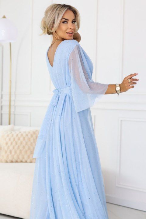 654-3 Długa połyskująca sukienka plus size z dekoltem i transparentnym rękawkiem - błękitna Numoco basic