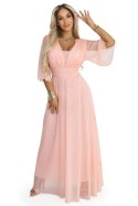 654-4 Długa połyskująca sukienka plus size z dekoltem i transparentnym rękawkiem - brzoskwiniowa Numoco basic